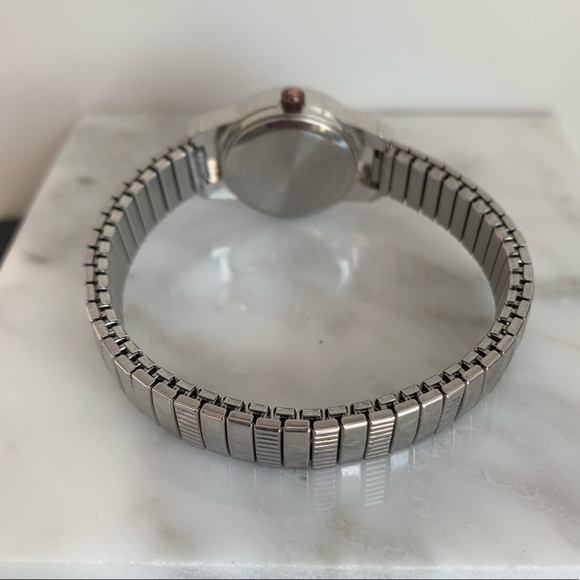 Everyday Quartz Watch, round face with rhinestone bezel and rose gold numbers - Picture 5 of 5